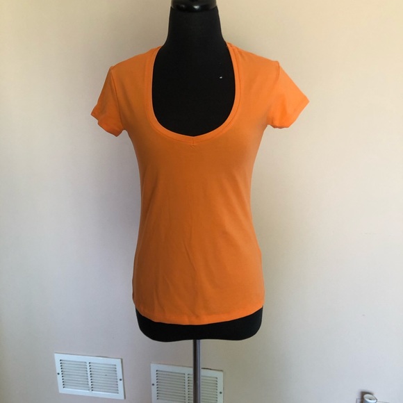 Shirt - Picture 2 of 4